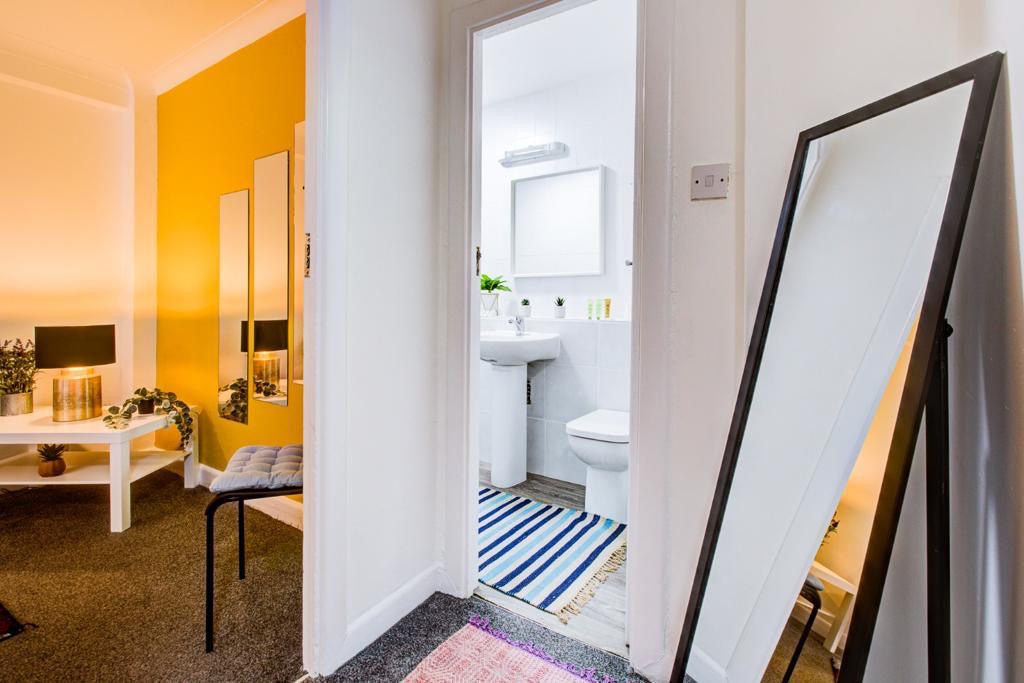 One Bedroom Apartment in Marble Arch