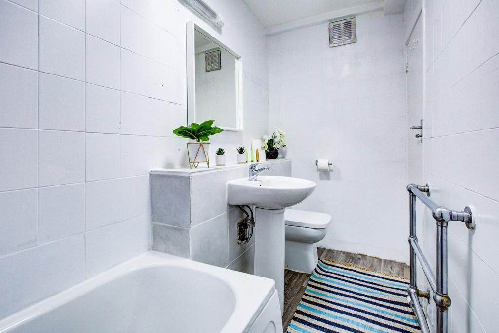 One Bedroom Apartment in Marble Arch