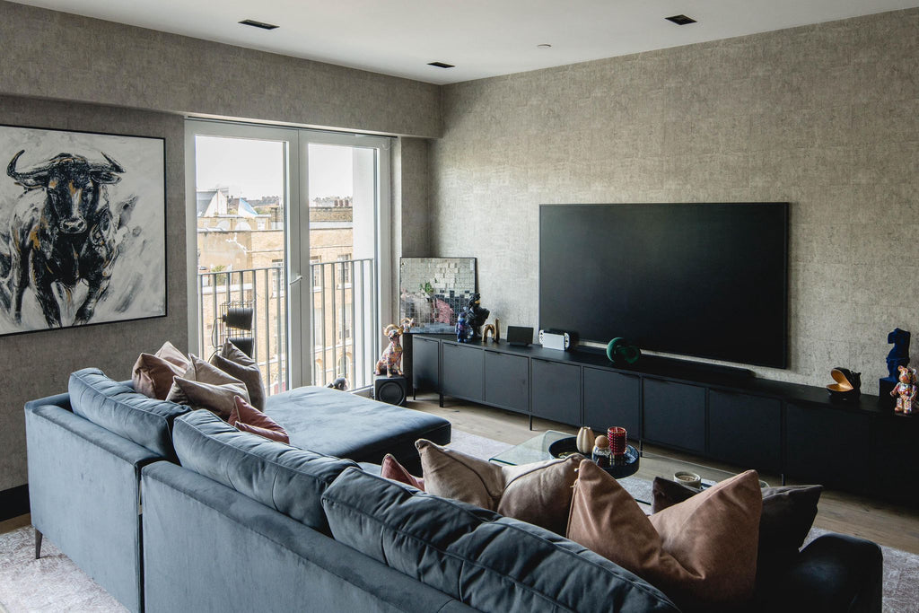 Contemporary 2-Bed, 2-Bath Apartment Near Battersea Power Station