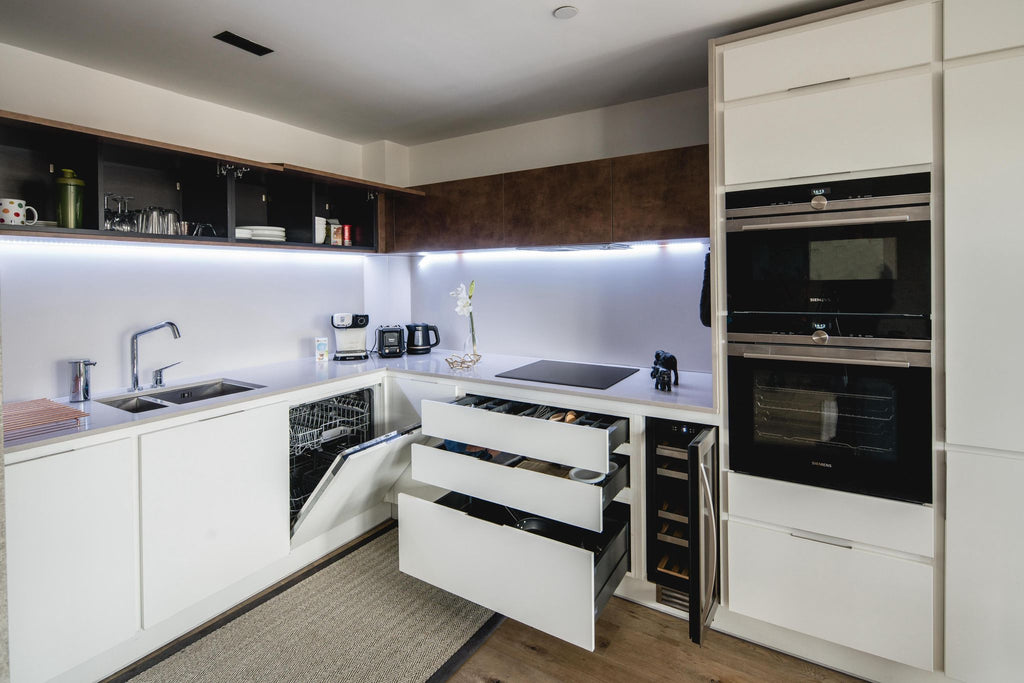Contemporary 2-Bed, 2-Bath Apartment Near Battersea Power Station