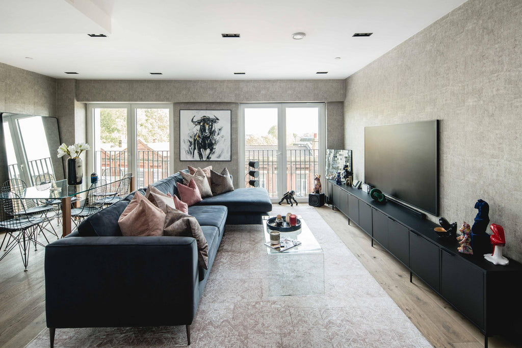 Contemporary 2-Bed, 2-Bath Apartment Near Battersea Power Station